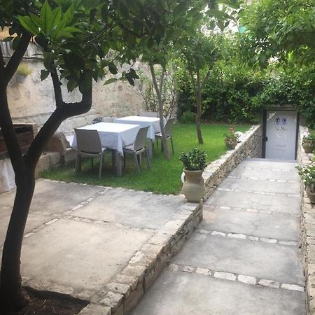 House Garden Modica Apartman Kültér fotó