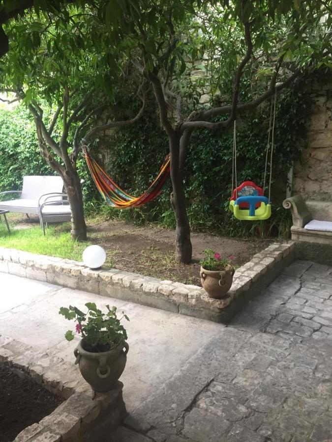 House Garden Modica Apartman Kültér fotó